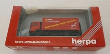  1/87 HERPA CAMION MERCEDES