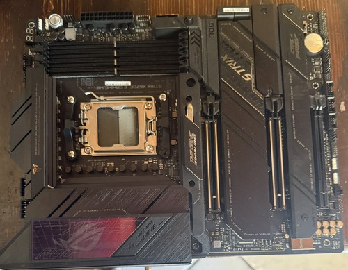 Asus rog strix - rog, scheda