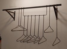Lotto appenderia usata per negozio Attaccapanni in ferro battuto Aste con staffe