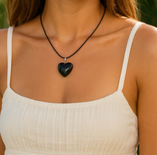 Collana nera con Cuore Nero Ossidiana Pietre dure ciondolo tipo caucciu da Donna
