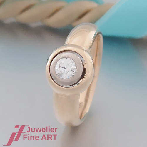 Anello solitario con - , 1