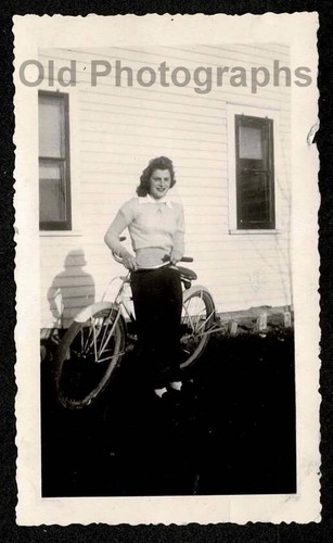 1944 donna giovane casa - donna,