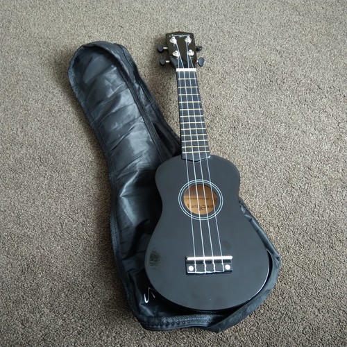 Ukulele piccolo martin smith - ukulele,