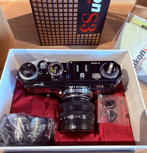 Nikon black paint - -,