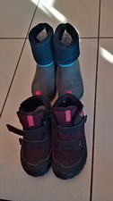 Due paia scarpe impermeabili scarponcini stivaletti numero 31 bambino bambina