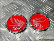 Distintivo emblema serbatoio