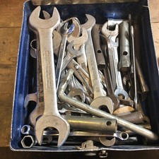 200 Chiavi inglesi di tutte le misure - usate come nuove