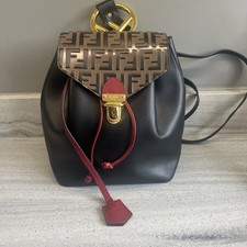 FENDI - Zaino in pelle nero