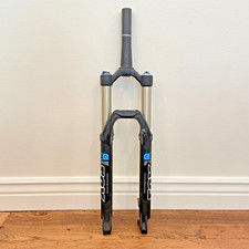 Fox Evolution 32 TALAS 27,5