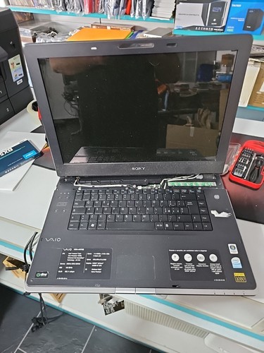 Sony vaio vgn ar78e - vaio, 17"