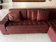 Arredi per soggiorno - Divano, tavolo, sedie, appendiabiti a specchio