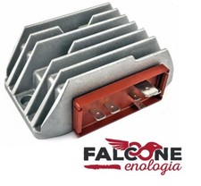 REGOLATORE DI TENSIONE