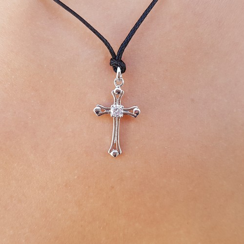 Catenina gesu crocifisso - gesu',