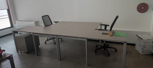 Scrivanie ufficio varie - , e
