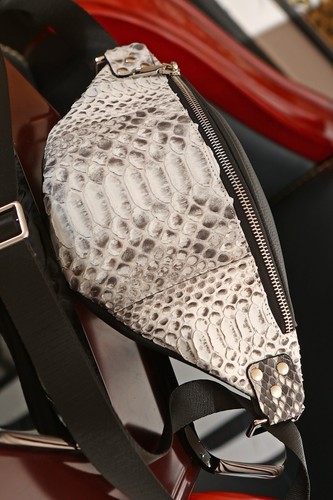 Borsa uomo vera pelle - , di