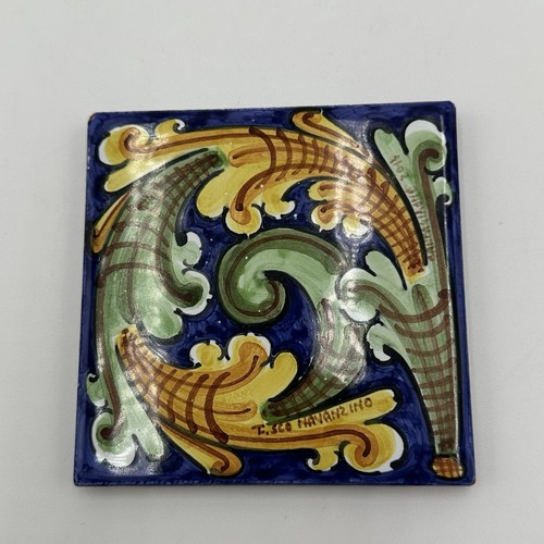 Piastrella ceramica italiana