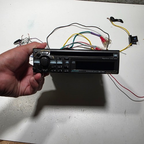 Alpine car unit cde - ,