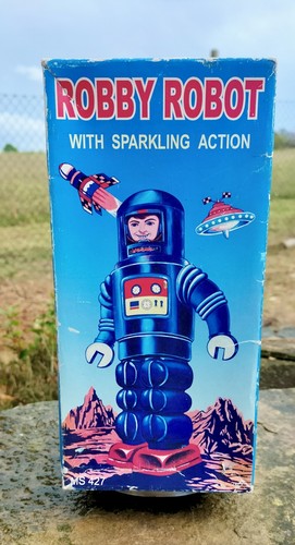 Tin robot robby k - tin,