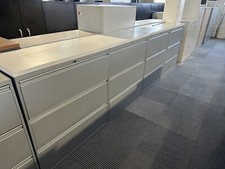 6 DR Lateral Credenza in Gray