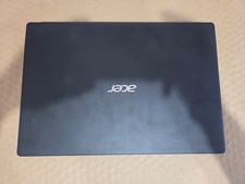 2 portatili 1 Acer da 15,6" con schermo rotto e Microtech da 14" senza display