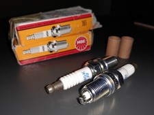 ricambi moto d'epoca ducati, candele NGK e BOSCH nuove, adatte a mod. 900ss/sl