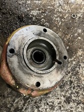 Alloggiamento freno a mano