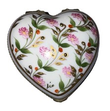 Portagioie cuore incernierato