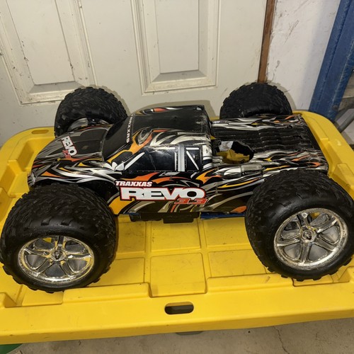 Traxxas revo ricambi - traxxas,