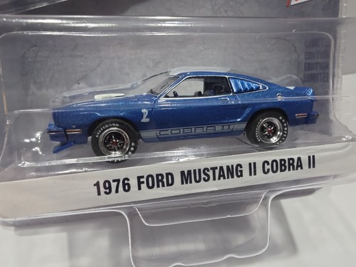 Greenlight 1976 ford mustang - greenlight,