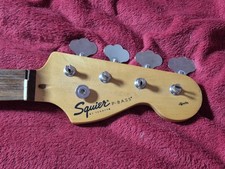 Squier fender precision - by,