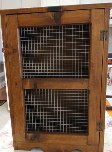 Armadio vintage casale