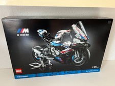 LEGO TECHNIC: BMW M 1000 RR