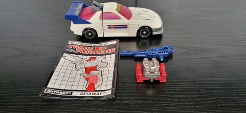 Hasbro transformers autobot - hasbro,