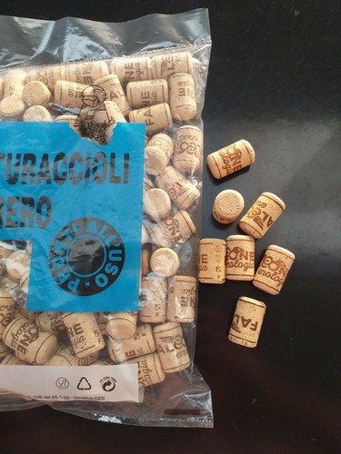 Tappi sughero per vino - tappi,