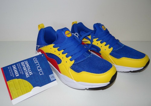 Scarpe sneakers nuove con