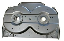 Piatto di taglio nudo frontale