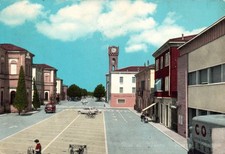 Novi di Modena piazza l°