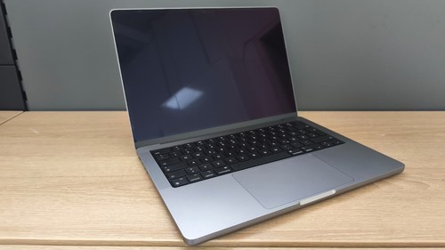 Macbook pro a2442 - 14", m1