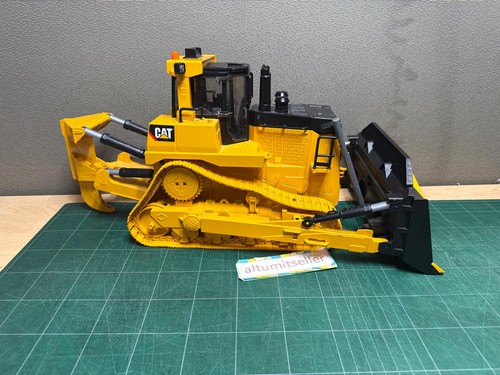 2012 bruder cat caterpillar - cat,