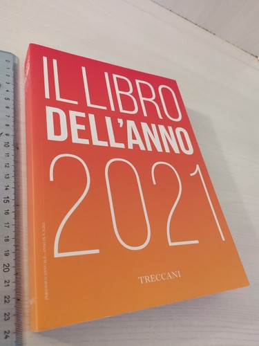 Libro dell anno 2021 - dell'anno,
