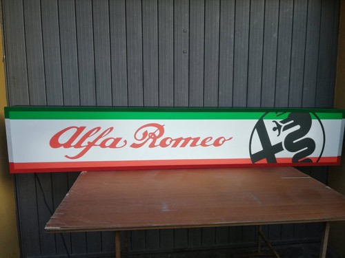 Insegna luminosa alfa romeo - alfa,