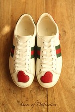 Gucci Ace Heart scarpe da