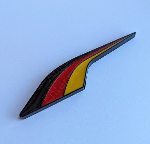 Distintivo auto posteriore