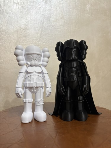 Action figure kaws - , original