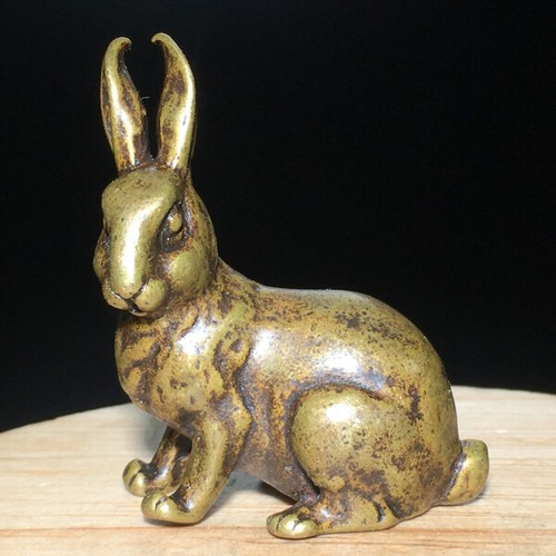 Scultura animale coniglio