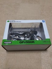Kawasaki GPZ900R Aoshima serie