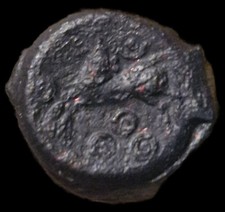 Bronzo a cavallo e anelli