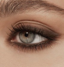 Victoria Beckham raso Kajal