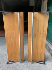 Mensole Negozio Legno + Barra Acciaio Appendiabiti