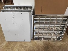 Plafoniera per controsoffitto da incasso 60 x 60cm porta 4 neon 18W - usata